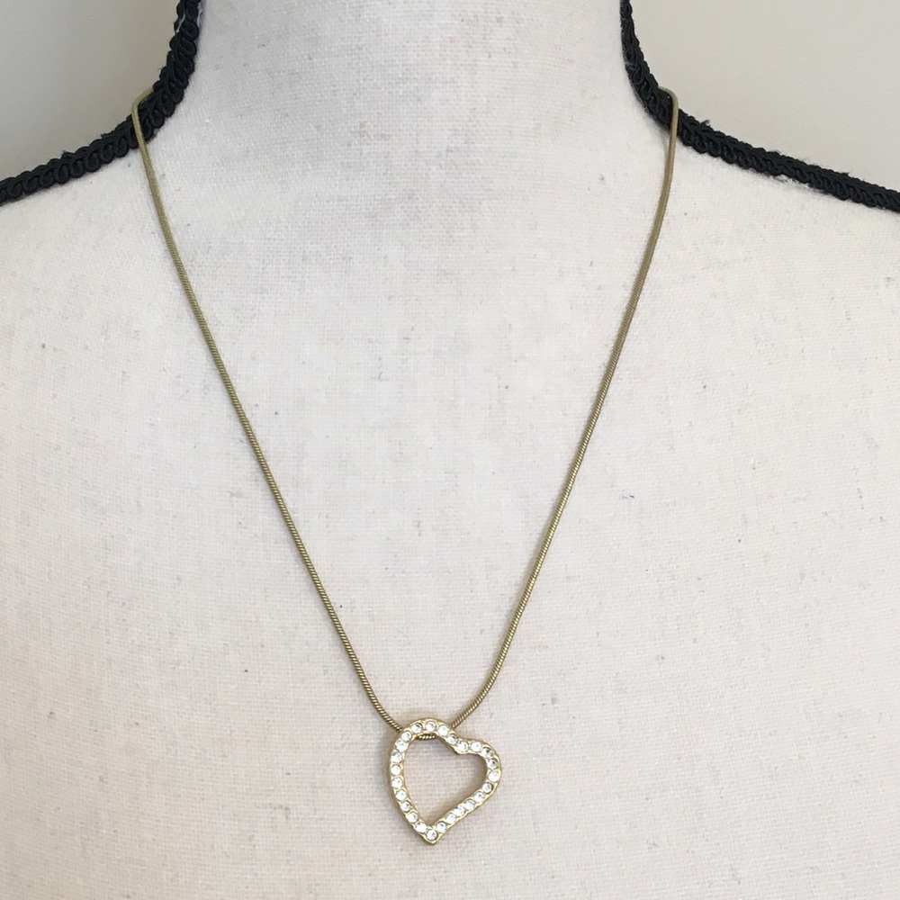 🔥Forever 21 Sparkly Goldtone 💛Heart Pendant Necklace